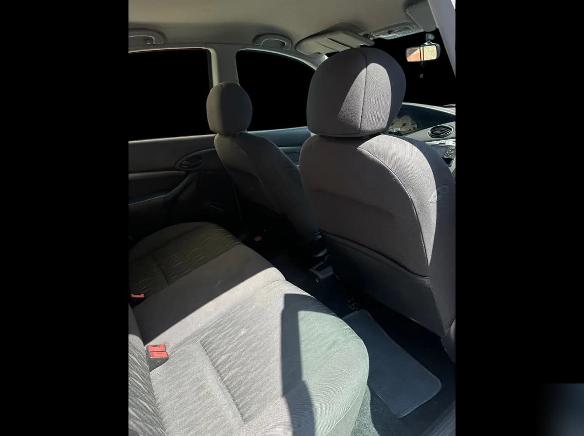 Ford Focus 2002 - coche ocasión Almazora 8