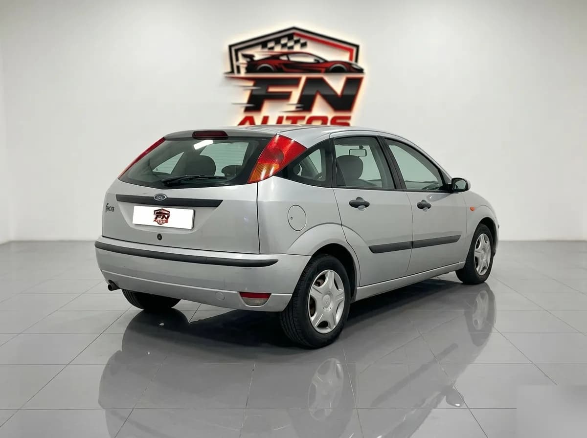 Ford Focus 2002 - coche ocasión Almazora 5