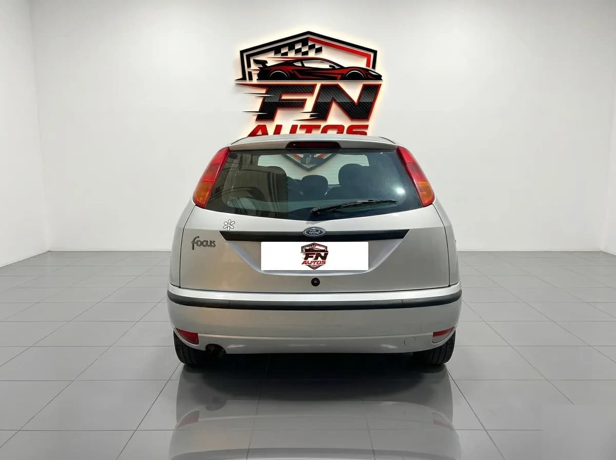 Ford Focus 2002 - coche ocasión Almazora 6