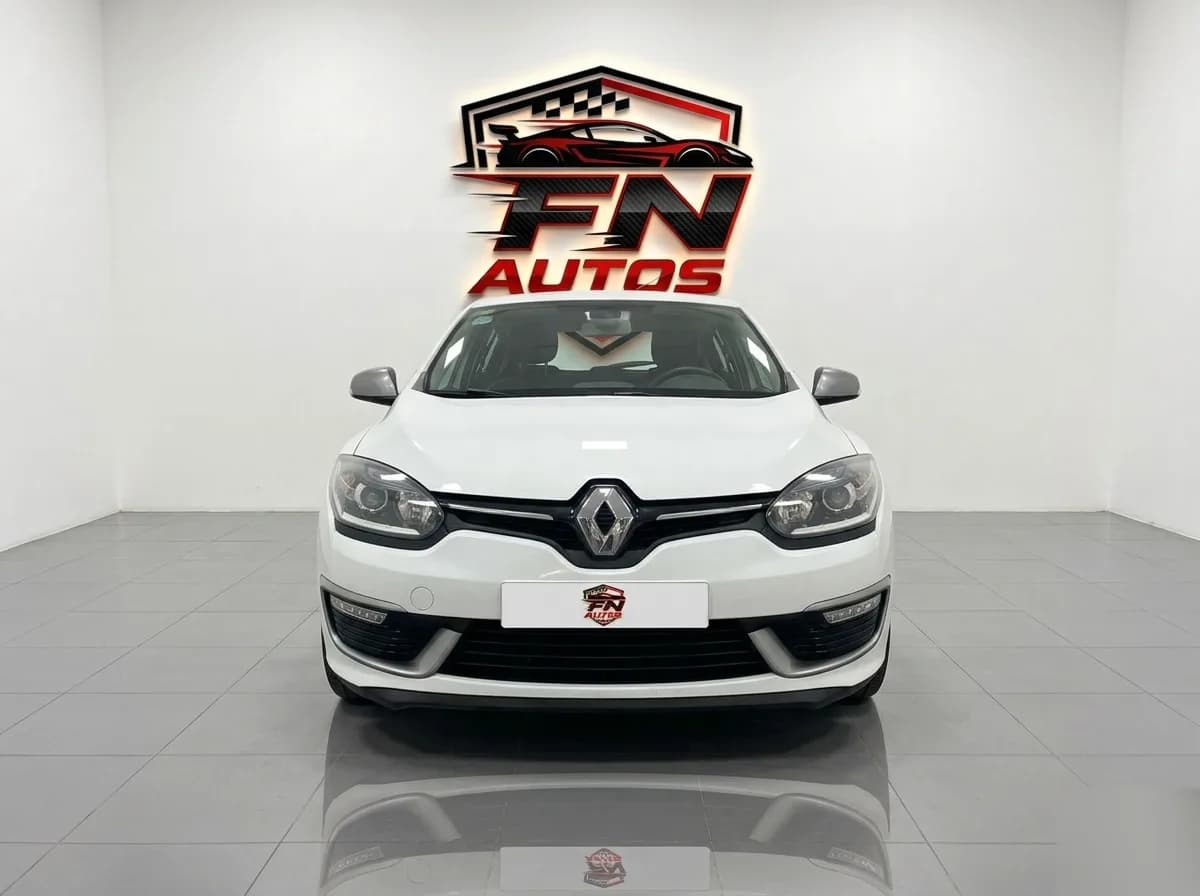Renault Megane TCe 2014 - coche ocasión Almazora 9